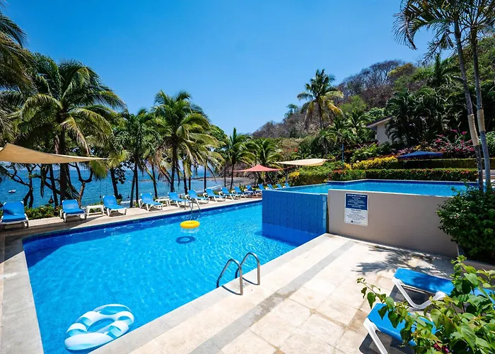 Bahia Pez Vela * Playa Ocotal